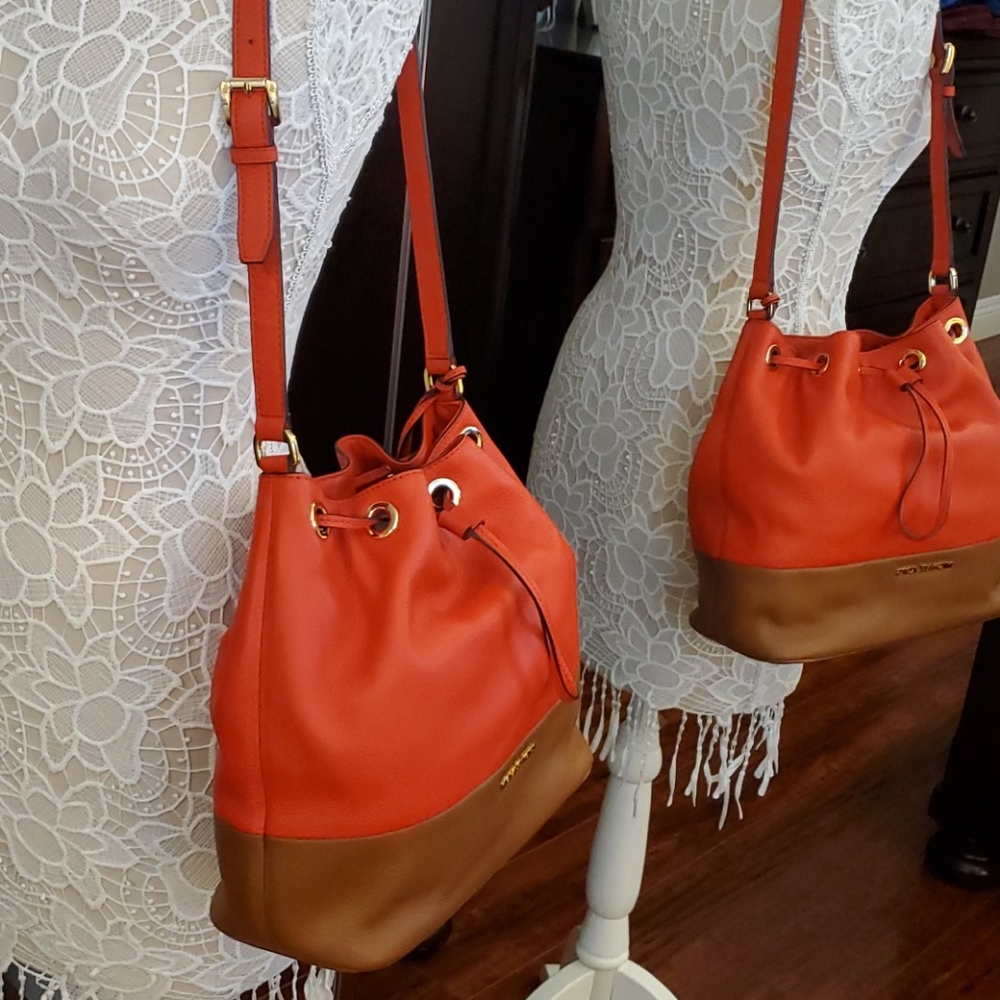 Michael Kors Large Drawstring Bucket Shoulder Bag - image 7